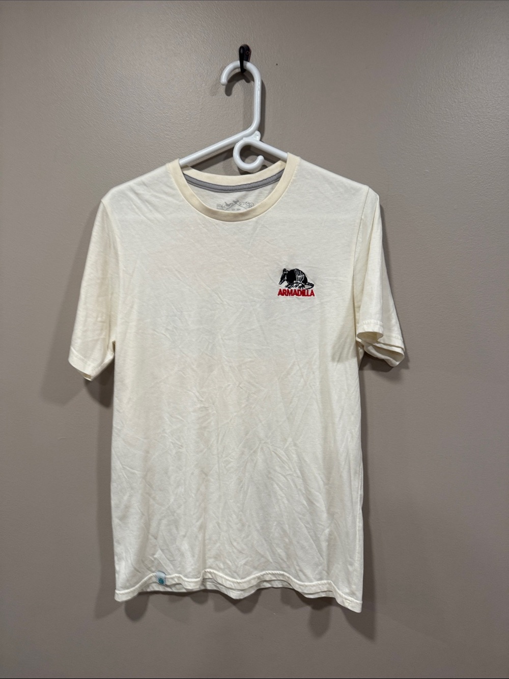 Armadillo Cream Short Sleeve Crewneck Tee